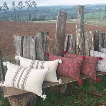 Cojín Tejido a Telar Lana Oveja Ona