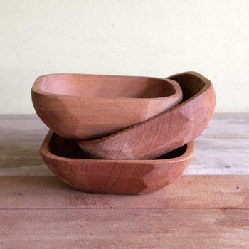 Pocillo Cuadrado tallado en raulí