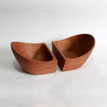 Pocillo atravesado separado tallado en raulí