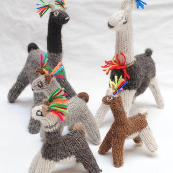 Llamas Tejidas