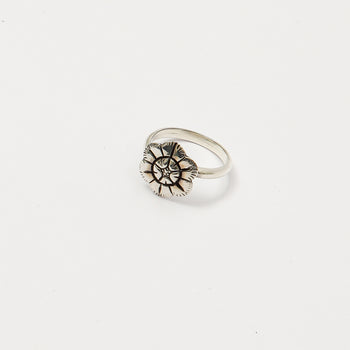 Anillo Flor Mediano Plata Ona